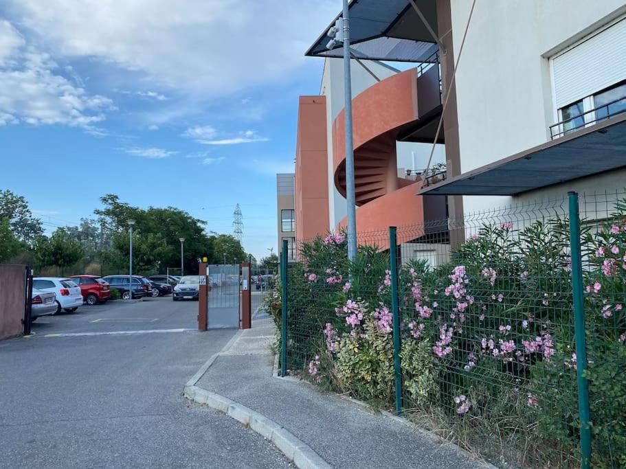 Charmant Studio De 23M2 Avinyon Dış mekan fotoğraf